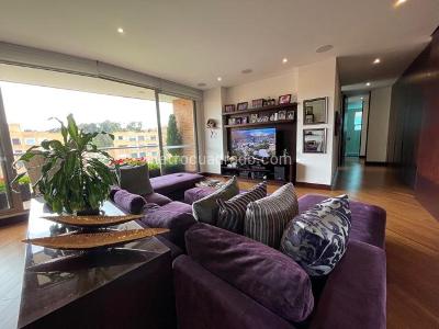 Apartamento de 5 alcobas en venta en Montereserva, Bogotá, 415 m² · foto 19 de 20