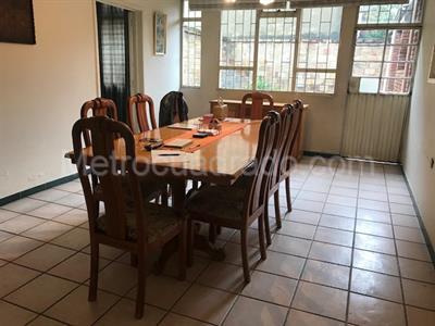 Casa de 5 alcobas en venta en Quinta Paredes, Bogotá, 269 m² · foto 4 de 20