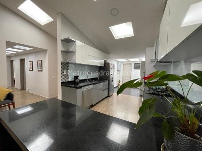 Casa de 4 alcobas en venta en Niza Cordoba, Bogotá, 180 m² · foto 5 de 20