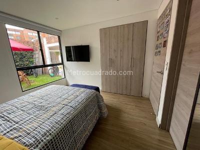 Casa de 4 alcobas en venta en Niza Cordoba, Bogotá, 180 m² · foto 10 de 20