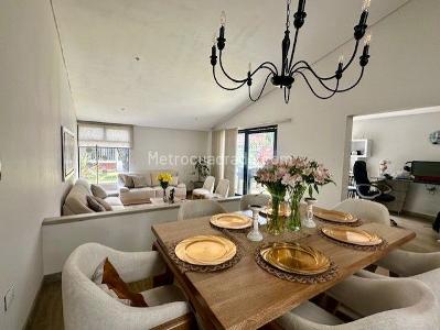 Casa de 4 alcobas en venta en Niza Cordoba, Bogotá, 180 m² · foto 4 de 20