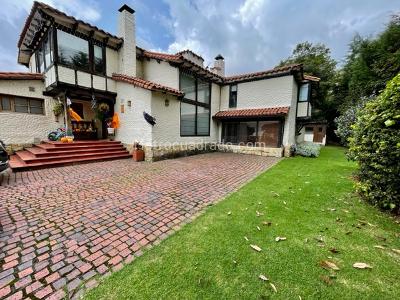 Casa de 4 alcobas en venta en Calatrava, Bogotá, 296 m² · foto 19 de 20