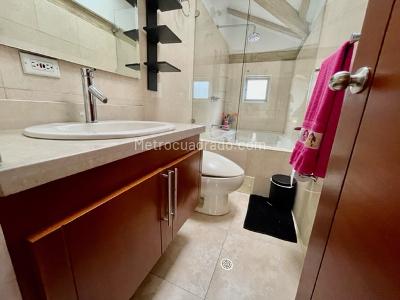 Casa de 4 alcobas en venta en Calatrava, Bogotá, 296 m² · foto 5 de 20