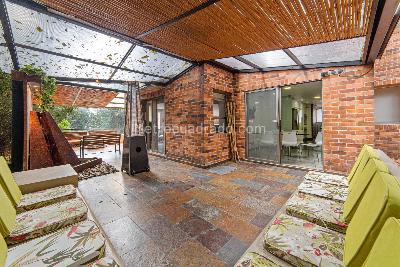 Casa de 5 alcobas en venta en Colina De Los Vientos, Bogotá, 736 m² · foto 4 de 20