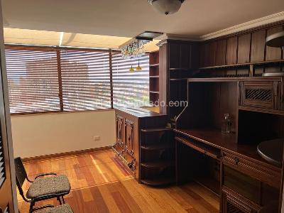 Apartaestudio en venta en La Porciuncula, Bogotá, 72 m² · foto 2 de 16