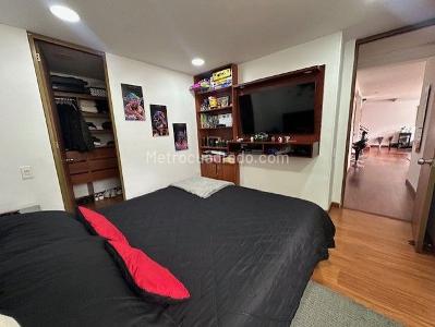 Apartamento en venta en Lagos De Cordoba, Bogotá · foto 11 de 20