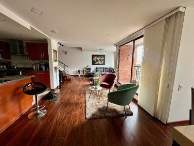Apartamento en venta en Lagos De Cordoba, Bogotá · foto 3 de 20