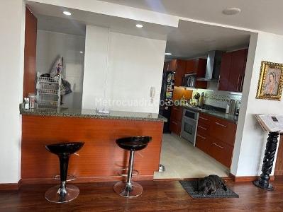 Apartamento en venta en Lagos De Cordoba, Bogotá · foto 9 de 20