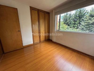 Apartamento de 3 alcobas en venta en Villa Calasanz, Bogotá, 93 m² · foto 18 de 20