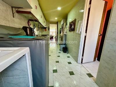 Apartamento de 3 alcobas en venta en Iberia, Bogotá, 82 m² · foto 11 de 20