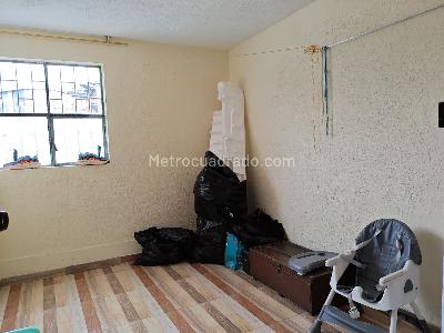 Casa de 5 alcobas en venta en Bosa Laureles, Bogotá, 126 m² · foto 19 de 20