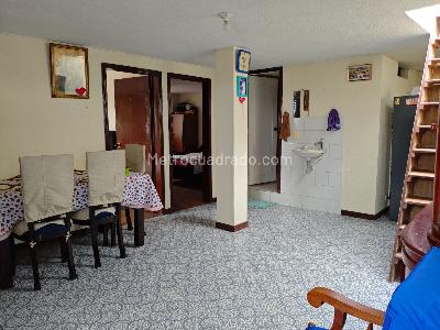 Casa de 5 alcobas en venta en Bosa Laureles, Bogotá, 126 m² · foto 4 de 20