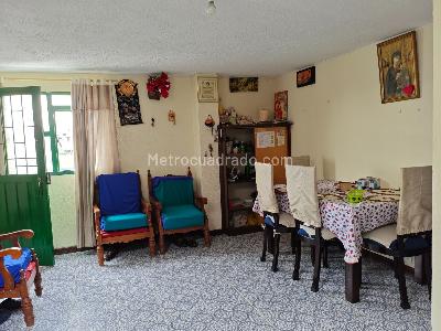 Casa de 5 alcobas en venta en Bosa Laureles, Bogotá, 126 m² · foto 5 de 20
