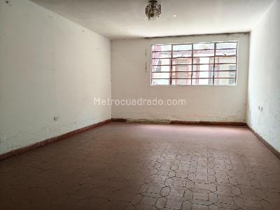 Casa de 5 alcobas en venta en Boyaca Real, Bogotá, 144 m² · foto 2 de 20