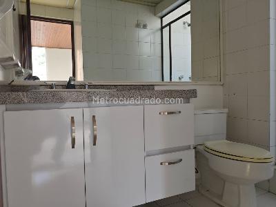 Apartamento de 3 alcobas en arriendo en Cedro Bolivar, Bogotá, 85 m² · foto 15 de 20