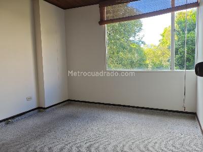 Apartamento de 3 alcobas en arriendo en Cedro Bolivar, Bogotá, 85 m² · foto 10 de 20