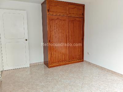 Casa de 5 alcobas en venta en Galan, Bogotá, 374 m² · foto 18 de 20