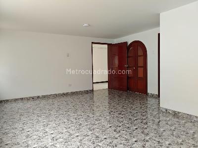 Casa de 5 alcobas en venta en Galan, Bogotá, 374 m² · foto 4 de 20