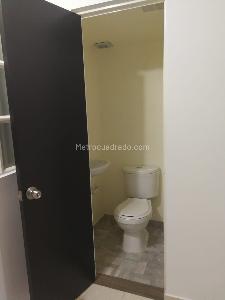 Casa de 5 alcobas en venta en Villa Claudia, Bogotá, 310 m² · foto 8 de 20