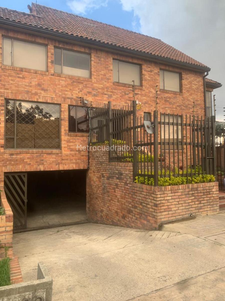 Casa en Venta  Lindaraja