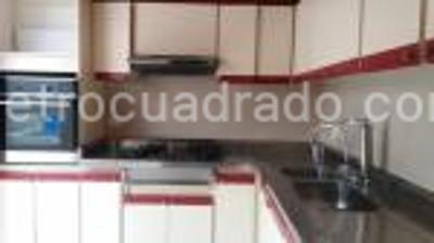 Casa de 3 alcobas en venta en San Jose De Bavaria, Bogotá, 180 m² · foto 6 de 20