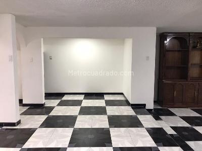 Casa en venta en Santa Barbara Central, Bogotá · foto 14 de 20