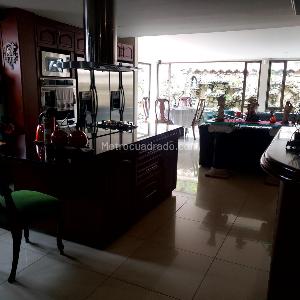 Casa de 5 alcobas en venta en San Jose De Bavaria, Bogotá, 452 m² · foto 7 de 20