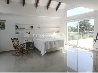 Casa de 5 alcobas en venta en Vereda Brisas De Upin, Villavicencio, 618 m² · foto 18 de 20