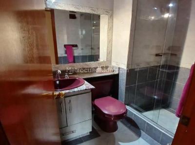 Apartamento de 3 alcobas en venta en Verbenal, Bogotá, 82 m² · foto 11 de 17
