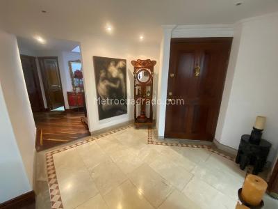 Apartamento en venta en Santa Barbara Occidental, Bogotá · foto 4 de 20