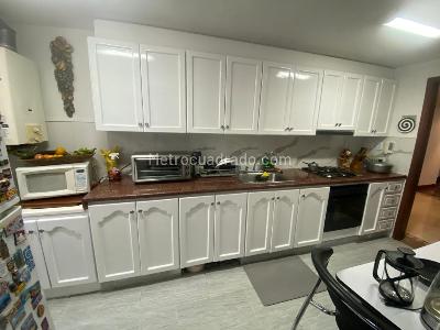 Apartamento en venta en Santa Barbara Occidental, Bogotá · foto 10 de 20