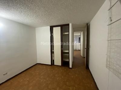 Apartamento en venta en Normandia, Bogotá · foto 12 de 20