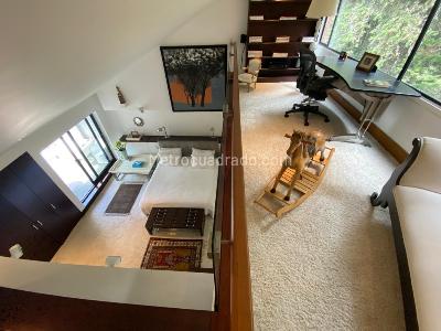 Apartamento de 3 alcobas en venta en El Refugio I, Bogotá, 477 m² · foto 8 de 20
