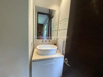 Apartamento de 3 alcobas en venta en El Refugio I, Bogotá, 477 m² · foto 19 de 20