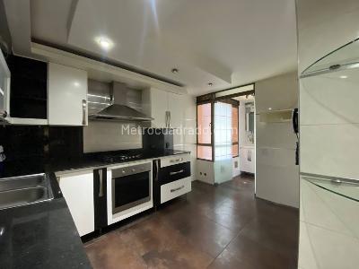 Apartamento de 3 alcobas en venta en La Calleja, Bogotá, 130 m² · foto 9 de 20