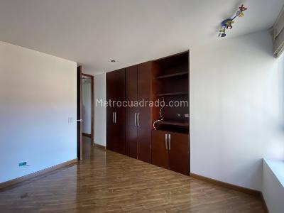 Apartamento de 3 alcobas en venta en La Calleja, Bogotá, 130 m² · foto 18 de 20