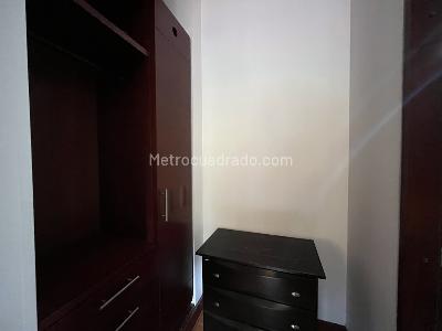 Apartamento de 1 alcoba en arriendo en Santa Bibiana, Bogotá, 61 m² · foto 14 de 17