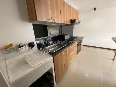 Apartaestudio en arriendo en Parque Central Bavaria, Bogotá · foto 8 de 20