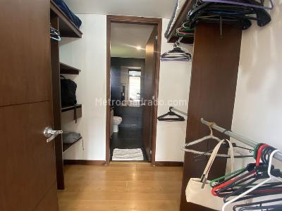 Apartaestudio en arriendo en Parque Central Bavaria, Bogotá · foto 18 de 20