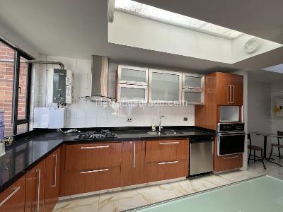 Apartamento de 4 alcobas en venta en Chico, Bogotá, 168 m² · foto 6 de 20