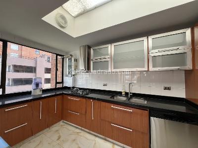 Apartamento de 4 alcobas en venta en Chico, Bogotá, 168 m² · foto 7 de 20