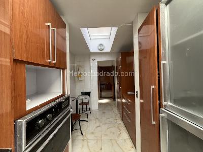 Apartamento de 4 alcobas en venta en Chico, Bogotá, 168 m² · foto 8 de 20