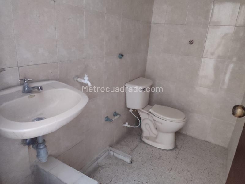 Local Comercial en Arriendo, Miraflores, Santa Marta - Vista 5