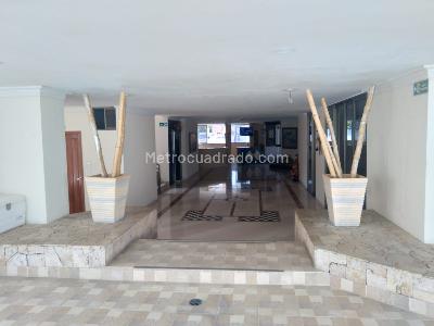 Apartamento en venta en El Rodadero, Santa Marta · foto 2 de 20