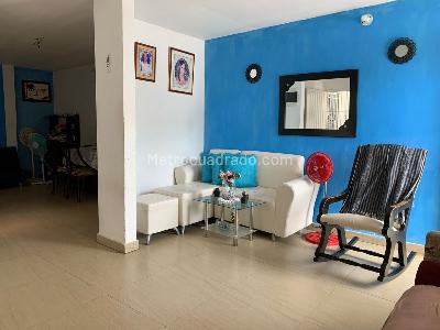 Casa de 5 alcobas en venta en Manzanares, Santa Marta, 225 m² · foto 3 de 17
