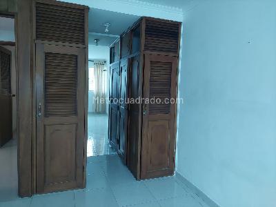 Apartamento de 3 alcobas en venta en Manga, Cartagena, 130 m² · foto 5 de 14