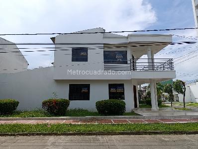 Casa en venta en La Castellana, Montería · foto 3 de 20