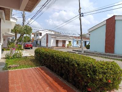 Casa en arriendo en Villa Nueva, Montería · foto 2 de 17