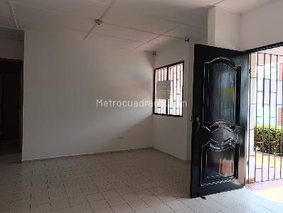 Casa en arriendo en Villa Nueva, Montería · foto 3 de 17