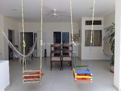 Casa de 4 alcobas en venta en Los Laureles Ii, Montería, 273 m² · foto 10 de 20